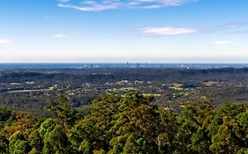 Beautiful Home With Breath-Taking Views Mt Tamborine